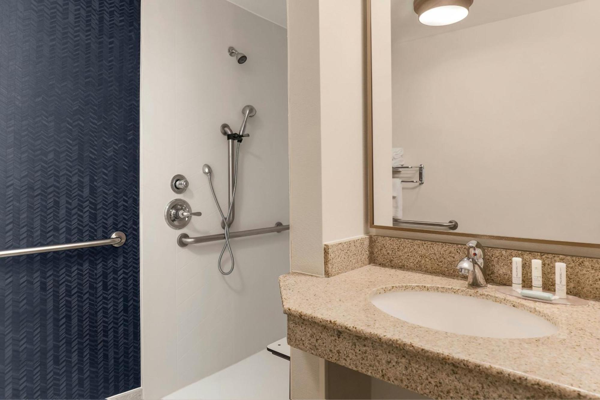 Fairfield Inn And Suites By Marriott San Jose Airport Exterior foto